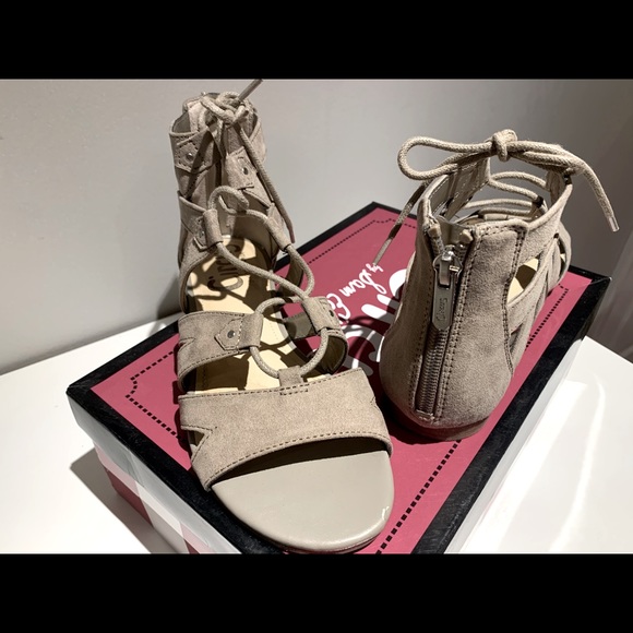 Circus by Sam Edelman sandals - Picture 3 of 5